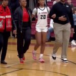 Renee Montgomery Instagram – POV: Your Aunt flies in from LA just in time to surprise you for your Senior Night ❤️🖤❤️ #CoreMemories #Senior #basketball #family #love #familybonding