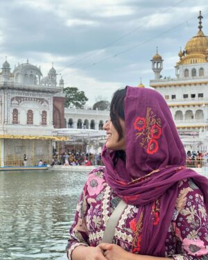 Renjini Kunju Instagram - “Captivated by the mesmerizing beauty of the Golden Temple in Amritsar. 

#GoldenTemple #Amritsar