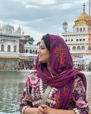 Renjini Kunju Instagram - “Captivated by the mesmerizing beauty of the Golden Temple in Amritsar. 

#GoldenTemple #Amritsar