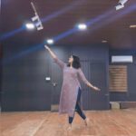 Renjini Kunju Instagram - Saiyaan Hatto jaao….. Just tried to recreate the beautiful choreography by @anjanac_choreo #heermandionnetflix #sanjayleelabhansali #aditiraohydari