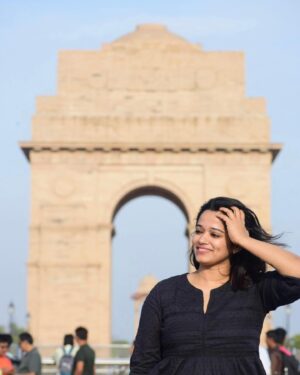 Renjini Kunju Instagram - “Delhi: where history whispers in every corner and the present dances to the rhythm of its streets.”

📷 @raees_abdul_rahoof