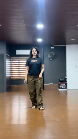 Renjini Kunju Instagram - Katchi  sera ….trending 💃💃💃💃
