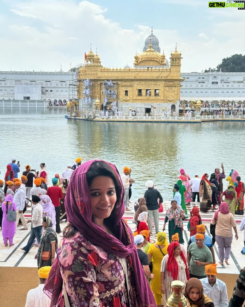 Renjini Kunju Instagram - “Captivated by the mesmerizing beauty of the Golden Temple in Amritsar. #GoldenTemple #Amritsar