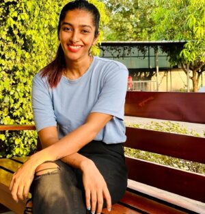 Reshma Nair Instagram - If indeed you must be candid, be candid beautifully 😁 

#chai #ride #sunset #goldenhour #candid