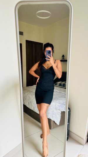 Reshma Nair Instagram - Leaving it here as a motivation for future self 🤗
Start where you are . Use what you have. Do what you can . It always seems impossible until it’s done 🤩🥳

#goals #fitness #motivation #fitnessgoals #fitnessmotivation #fit #fitnessmodel #fitnessaddict #health #healthylifestyle #training #instafit #getfit #excercise #yoga #weightlossjourney #bodygoals #noexcuses #homeworkout #bodytransformation #fitgirl