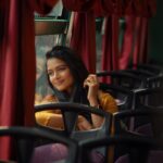 Reshma Venkatesh Instagram - 🌻 📸- @rajathaaban