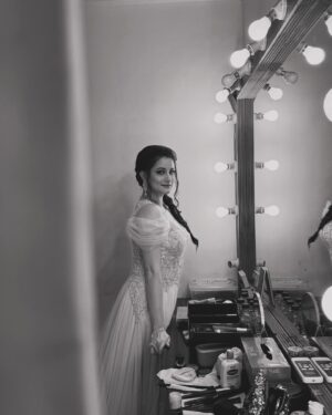 Revati Lele Instagram - Itni Si Baat Daastan Ho Gayi 💕

📸 @deodharsayali 😘