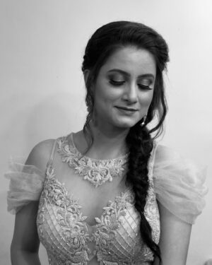 Revati Lele Instagram - Itni Si Baat Daastan Ho Gayi 💕

📸 @deodharsayali 😘