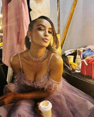 Rgat Afewerki Ybrah Instagram - #Backstage 

@archanakochharofficial 👗😍