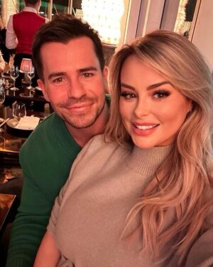 Rhian Sugden Instagram - 𝐇𝐚𝐢𝐫 𝐭𝐨𝐝𝐚𝐲 𝐠𝐨𝐧𝐞 𝐭𝐨𝐦𝐨𝐫𝐫𝐨𝐰! 

So, tomorrow I’ve treated @opmellor to a hair transplant at the @britishhairclinic for his birthday! 

I knowww, I knowwww, a lot of you will probably say he has a great head of hair! I agree!  However, with the joys of ageing he has receded to the point where he’s been getting paranoid about it and he’s been googling transplants. I have to admit, I’m nervous about seeing him with a bald head 😂 but I cannot wait to see the results!! I will be going with him to take some pics and vids. 

If us women can layer our hair with extensions and wear wigs to boost our confidence then I am all for men doing something that makes them feel so much more confident too. 

Check out the second pic to where his hair line used to be… 

After god knows how much research @britishhairclinic have come up trumps and so far they have been amazing. Updates in coming. 

HAPPY EARLY BIRTHDAY @opmellor he’s going to be a DILF! 🫶🏽👨🏻

#hairtransplant #britishhairclinic