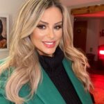 Rhian Sugden Instagram - Oooohhh she’s up to something! 😌😇 Back in front of the camera yesterday, loved it 📸