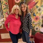 Rhian Sugden Instagram - 𝐍𝐨𝟏 𝐌𝐮𝐦 💜 I took my mum to @the_ivy_collection Manchester to celebrate her life and her officially being cancer free. We ate so much cake and laughed so hard we could have burst. Thank you @stephenfarrell1975 for the pics 📸 #cancerfree #fucancer #mumandme #mum