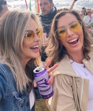 Rhian Sugden Instagram - Went to “90’s baby” festival! 

What a hoot!! I’m thinking we should bring popper pants back. 

@itsthenineteesbaby