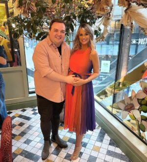 Rhian Sugden Instagram - Baby boy pending… 💙

Had the best time celebrating @rhiansuggers and @opmellor’s little miracle this weekend… thank you for having me and for a wonderful afternoon! It’s been a pleasure helping to share your baby news with the world and I cannot wait to meet him 👶🏻

PS: Drag queens at a baby shower? It’s a big YES from me 🤣

#babyshower #theivy #itsaboy #babyonboard #spinningfields