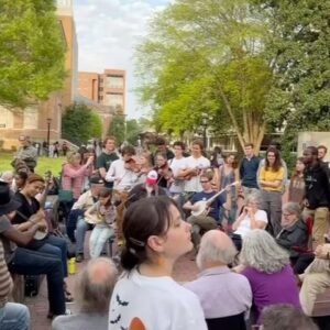 Rhiannon Giddens Instagram - Community music at @uncchapelhill with @countrygentlemancooks