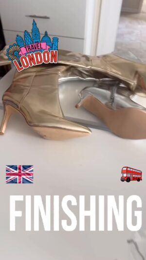 Rhona Bennett Instagram - Recap::: Hey London!👋🏾🇬🇧 #EnVogue 
.
You can listen to that song on our album, Electric Café. That's one of my favorites 🎶🚀 … "Ocean's Deep"🔥
.
#MissRNBxCoachRho #Trip #Travel #UK #London #Art #Creatives #MissRnB #CoachRho #AlwaysInTheClub #Zeta #Recap #PPU #PersonalPowerUniversity #Gratitude