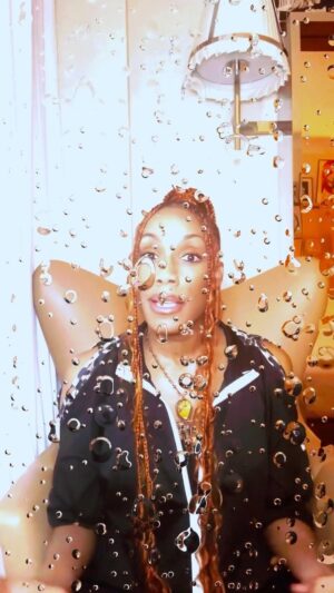 Rhona Bennett Instagram - Tomorrow ... 🦋"Butterfly"🦋 from my forthcoming project, Instant Classic, will be available on all platforms (Apple Music, Spotify, Tidal, Itunes, Amazon Music, and MORE...)🙌🏽🚀🔥
.
Thank you for supporting the music🎶🎧 #MissRNBxCoachRho
.
#RhonaBennett #MissRNB #CoachRho #NewMusic #NewSong #Butterfly #InstantClassic #EnVogue #ReadingRainbow #Zeta #AlwaysInTheClub #Classic
