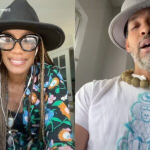 Rhona Bennett Instagram - I mean...! I am full of gratitude for all of the amazing birthday love that came my way today. 🙏🏾✨ Thank you to all of you who posted videos and shared sentiments of celebration. 🎉💕 I'm highlighting a few who stepped outside of their every day activities to pour in an immense amount of thoughtfulness into my space. 🚀 I AM GRATEFUL 🙌🏽💕🤛🏽😍🥳🚀🙏🏾🥰 #We #NewMusic #InstantClassic
.
#RhonaBennett #MissRNB #CoachRho #MissRNBxCoachRho #Love #EnVogue #AlwaysInTheClub #Zeta #PPU #PersonalPowerUniversity #Classic #HappyBirthday #NewSong #BirthdayLove #VibeOutChallenge