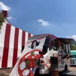 Rie Kitahara Instagram - 🍛🥄 GW限定で、 広島県みろくの里🎡にて きたりえカレーがキッチンカーを出しています🚗 レシピを伝授し、何度も試作を重ねていただいて、 味の最終チェックも経て、自信のある1皿ができました！！！ 本当に、本当に美味しいのこれ~！！！！ もう全員に食べてほしい！！！！ わたしも食べたい！毎日食べれる！ お近くにお住まいの方はぜひ食べてみてね🌷 そしてGWなのでお出かけで行ってみてね♡ 遊園地もレトロでとっても可愛いよ~❣️ #きたりえカレー #curry #スパイスカレー #みろくの里 #広島県福山市