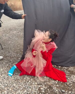 Riho Nakamura Instagram - 2023年もありがとうございました！

今年は高知で素敵な経験を沢山させて頂きました🤝
12年ぶりによさこいも踊れたし、まさかの映画撮影もしたし！ガイドブックも作らせてもらって、イベントでも色々な場所に訪れる事が出来て....😌
忘れられない思い出が沢山増えた一年だったな。

皆さんはどんな一年になりましたか？
来年もよろしくお願いします！