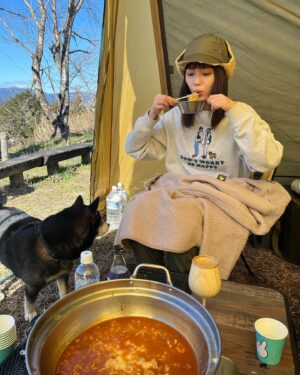 Riho Nakamura Instagram - 🏕️
