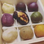 Rikako Aida Instagram - 和菓子がいっぱい🥹🌸🍵