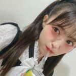 Rikako Aida Instagram - #ラララジオ グッズ撮影時のオフショット📷 うちわ、アクスタゲットしてくれたかな？？