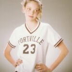 Riki Lindhome Instagram - #tbt When you try to use your JV basketball photo shoot as a way to get free headshots 🏀 😂