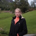 Riki Lindhome Instagram - Just realized why that “Swedish” hotel from Succession looked familiar. It’s in Norway but it was so pretty💕🏩🌲