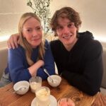 Riki Lindhome Instagram - Gelato party with @hunterdoohan 🍨