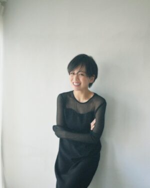 Rikka Ihara Instagram - 原色美女図鑑