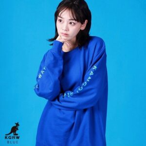 Rikka Ihara Instagram - RIKKA IHARA × KANGOL REWARD
collaboration item

受注開始になりました。

こだわりを沢山叶えてもらいました𓀀
日常もレッスンも、いつもより心が躍る。そんなアイテムになったら嬉しいです。

カラーやサイズも
沢山あるので、色々変えてみたり
毎日をエンジョイしてくださいませ。
