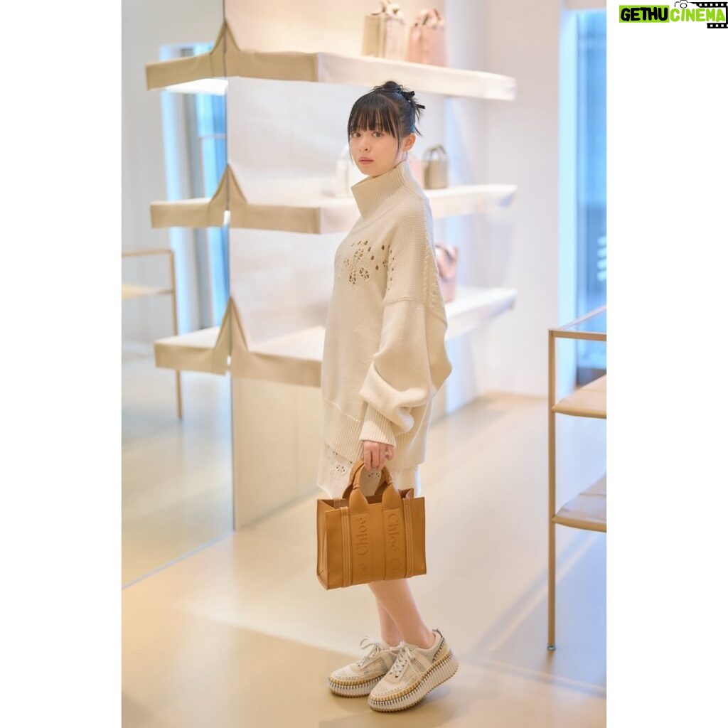 Riko Instagram - 銀座三越にてChloéのWoodyコレクションのポップアップブティックが9月27日より1週間オープンするのでお邪魔しました🧳 可愛いバッグに素敵な店内でした☺︎ #chloe