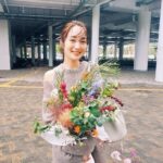 Rin Takanashi Instagram - 発売中のVERY 1月号に載っています。 今回はメイク企画も😊