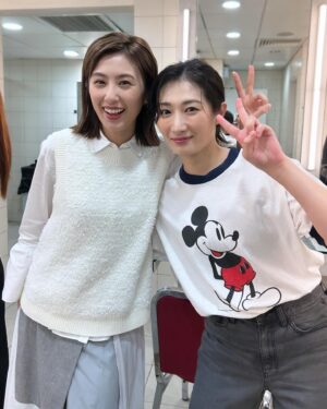 Rina Takeda Instagram - 🇭🇰
team #打天下2 (part1📷)
They were always kind to me!
I was touched by the kindness of the cast and crew in Hong Kong☺️🤩🤝 多謝。

明日、第11話の放送📺🔥⏰21:30〜