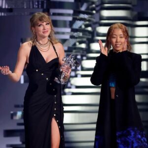 Rina Yang Instagram - ok sooo 2yrs in a row✨
‘Anti-Hero’ winning Video of the Year, Taylor for Best Director, me for Best Cinematography   many more 👩🏻‍🚀🥇@vmas
so great to be recognised as a dir dp combo😇
thank you taylor’s fans, her team, and our amazing crew who made the video with us💗
i was told im the first woman to win the best cinematography at the VMAs🫡😳
hopefully it’s only the first of many..!

(・∀・)(((o(*ﾟ▽ﾟ*)o)))♡(๑˃̵ᴗ˂̵)

—————
Stylist @ltrigg ❤️‍🔥
Custom pieces @chet__lo 💙
  Designers 
@dosisg6c @simonavanth @a.little.merman @886.official 
Hair @taichisaitohair
MUA @yumikaizuka 
Nails @yuikaaanails
Colour @jamesoxleyhair @hacohairsalon
🏋️ @georgeashwell @beforethelightsuk
