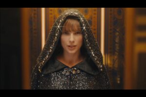 Rina Yang Instagram - ⚰️‘Anti Hero’ and ‘Bejeweled’💎out nowww💓
written and directed by Taylor😸
we had a lot of fun doing different genres!
the crew said she’s one of the best directors they’ve worked with (and they’re truly one of the best in the industry themselves, so that means a lot🥲) thank you for your hard work 🙏
featuring;
Anti-Hero👯‍♀️ @taylorswift @birbigs @bejohnce @maryelizabethellis 
Bejeweled 💎@haimtheband @lauradern @ditavonteese @jackantonoff @patmcgrathreal 
VFX @prlmt colour @roslyndisisto ✨