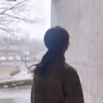 Rinka Kumada Instagram - さよならマエストロ第6話、ありがとうございました♡ 今回はカルメン💃 オフショットはうたカフェで私がお気に入りの場所と、 撮影中に雪が降ってきた時の❄️ #TBS #日曜劇場 #さよならマエストロ