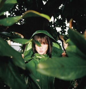Rinko Kikuchi Instagram - 🍃🍃🍃
#bottegaveneta in Milan
@ellejapan 
 

Photo: @soniasieff 
Hair: @yujiokuda1012 
Makeup: @canakoxx