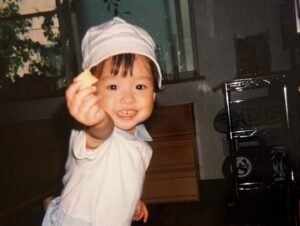 Rinne Yoshida Instagram - 23歳になりました！！！！！！！！
あっという間です！！！！
大人！！！！！！！
さいっこうな22歳でした
23歳も最高な1年間にします
ママとパパ若くてかわいい
おめ自分🫶