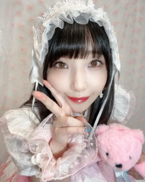 Risa Aizawa Instagram - Hello Febʕ•ᴥ•ʔ♡♡♡

#ロリィタ #ロリィタファッション #dempagumi #idol #アイドル
#でんぱ組 #ロリータ #ロリータコーデ #甘ロリ