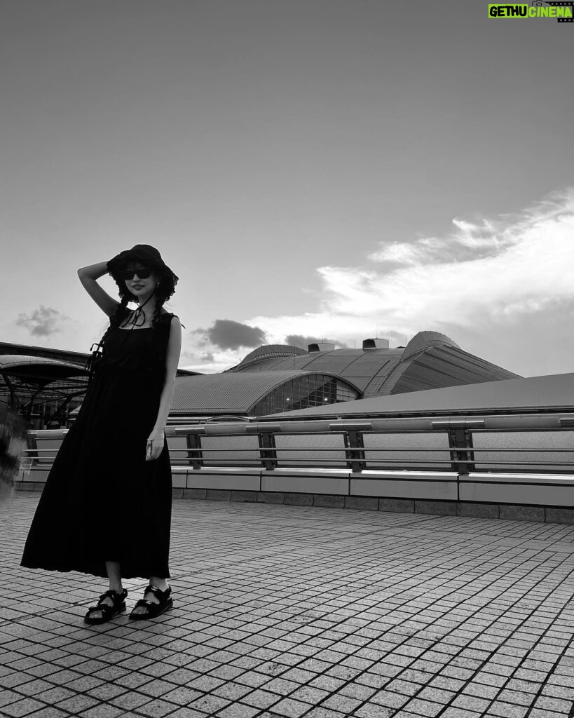 Risa Nakamura Instagram - サマソニの思い出🌻 たくさん☀️あびてる夏
