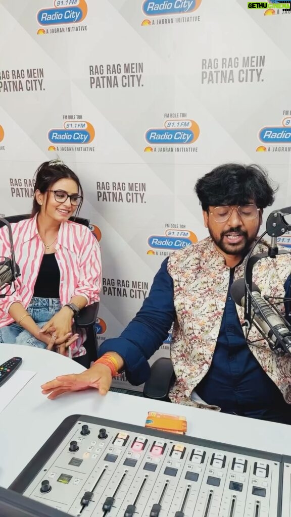 Rishikaa Singh Chandel Instagram - Rapid Fire With Beautiful Bold Bihari Actress @rishikaasinghchandel #Rjvijeta #rishikasinghchandel #interview #Actress #Bihari #Explore #cm