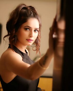 Rishikaa Singh Chandel Instagram - A Black Dress Is The Oxygen Of Fashion🎭
:
:
Hair - @patna.makeupartist
Makeup- @kaynat__khan_
:
:
:
#rishikaasinghchandel #actress #picoftheday #pictureoftheday #rishikasinghchandel
#Life #Optimism #blackdress #fashion #shooting