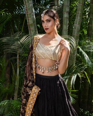 Rishikka Bali Instagram - All dolled up 🥰💕

Pic - @sharatchandraphotography 

.
.
.
.
.
.
#fitgirls #savagelove #partyanimals #sexycleavage #gainwiththrilltag #gainwithsocialitesgallery #blackbodysuit #gaintrick #gainwithmchina #gainwithwestandmugweru #iamnairobian #publicity254 #igerskenya #nairobikenya #igkenya #bodysuit #gaintrain  #diamondjewellery #hautecouture #gainwithpaula #followｍe #bikinimodel #gainwithpaula #gainwithkhot #wednesdaywisdom #orange #prettygirls #sheerblouse #rishikkabali  #fashiongram