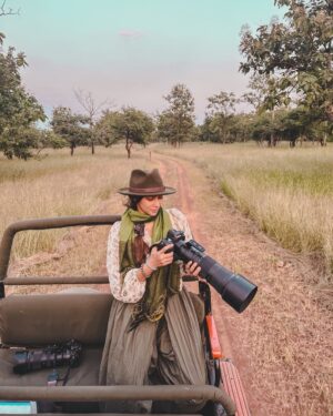 Rishina Kandhari Instagram - The earth is Art , photographer is only a witness. 📸 
#womenofthewild #natgeotravel #natgeoyourshot #nikonphotography @nikonindiaofficial