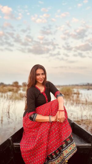 Rishina Kandhari Instagram - Balance is not something you find its something you create! 

#balancechallenge