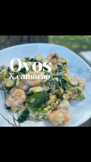 Rita Andrade Instagram - Ovos & camarão 🥗 

Numa frigideira aqueça um fio de azeite e junte um pedaço de alho francês em rodelas finas, depois de amolecido o alho francês junte  2 ovos, espinafres, coentros, 1 fatia de queijo magro e por fim 150 gramas de camarão. Adicione sal qb e está feito! #nocarbday #eatclean ❤️