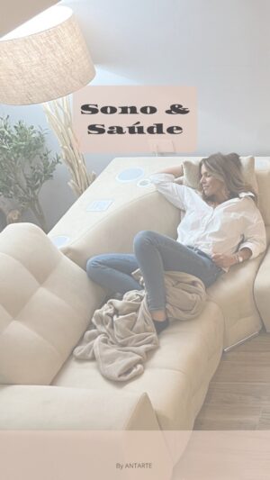 Rita Andrade Instagram - Descanso & Saúde by Antarte 

Descansar adequadamente é fundamental para a saúde física, mental e emocional e o sofá é frequentemente associado a momentos de descanso e relaxamento. No entanto, se o sofá não for ergonómico, confortável e oferecer o suporte necessário para um descanso adequado, poderá originar problemas de saúde como dores de costas e aumento da incidência de inflamação osteoarticular, ganho de peso ou risco aumentado de doenças crónicas.
Quer saber como escolher o sofá ou cama ideais para a sua saúde? Avalie os materiais usados no fabrico do sofá, incluindo a estrutura, estofagem e revestimentos. Examine a qualidade de montagem do sofá incluindo as juntas, costuras e suportes. Uma construção sólida geralmente é indicativa de durabilidade. Um exemplo é o sofá Madrid da marca Antarte. Considere ainda se o estilo e design do sofá atendem às suas preferências estéticas e necessidades funcionais. Finalmente confirme se o sofá oferece um assento com ergonomia e um nível de firmeza suficiente para manter as costas direitas quando adormecer no sofá. Desta forma desfruta um momento retemperador e sem desconforto! 

#antarte #sofa #parceria #saude