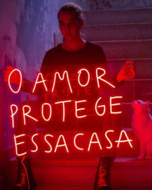 Rita Wainer Instagram - Rita Wainer ❤️‍🔥 Últimos dias de vendas do acervo aberto. Entre em contato no link da bio.